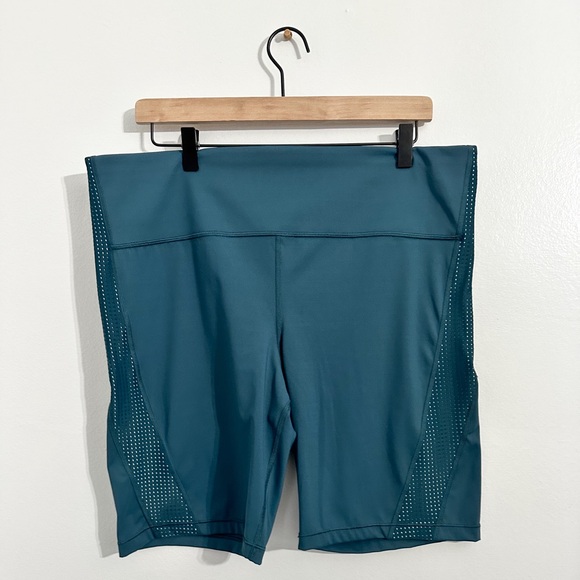 Athleta Pants - Athleta Hiit It 9” Bike Short | Biker Shorts | Teal Blue | XL